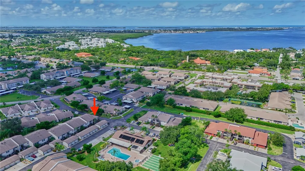 7163 28TH AVENUE W #7163 Bradenton, FL 34209