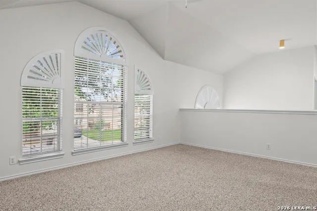 17 NIKITA San Antonio, TX 78248