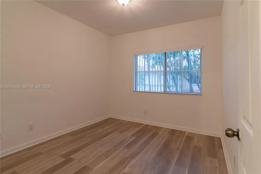 1410 S Santa Catalina Cir North Lauderdale, FL 33068