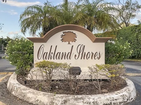 3101 Oakland Shores Dr #H207