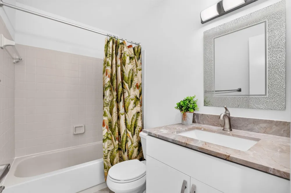 1971 Discovery Circle E Deerfield Beach, FL 33442