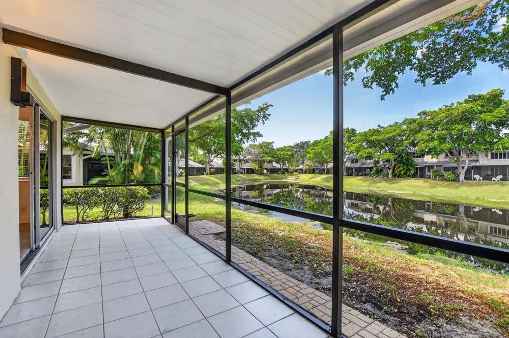 1971 Discovery Circle E Deerfield Beach, FL 33442