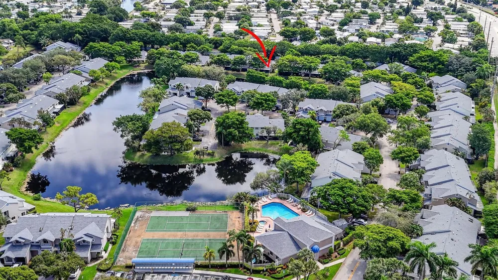 1971 Discovery Circle E Deerfield Beach, FL 33442