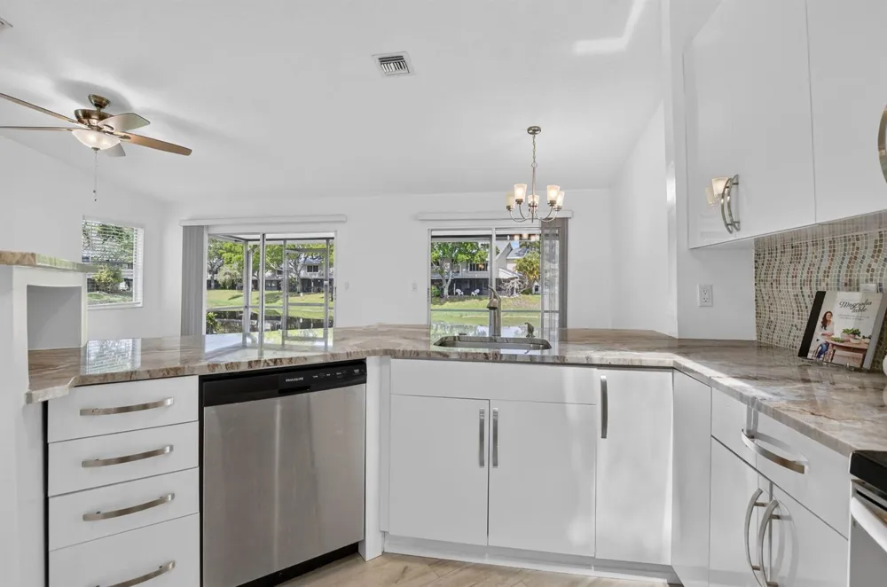 1971 Discovery Circle E Deerfield Beach, FL 33442