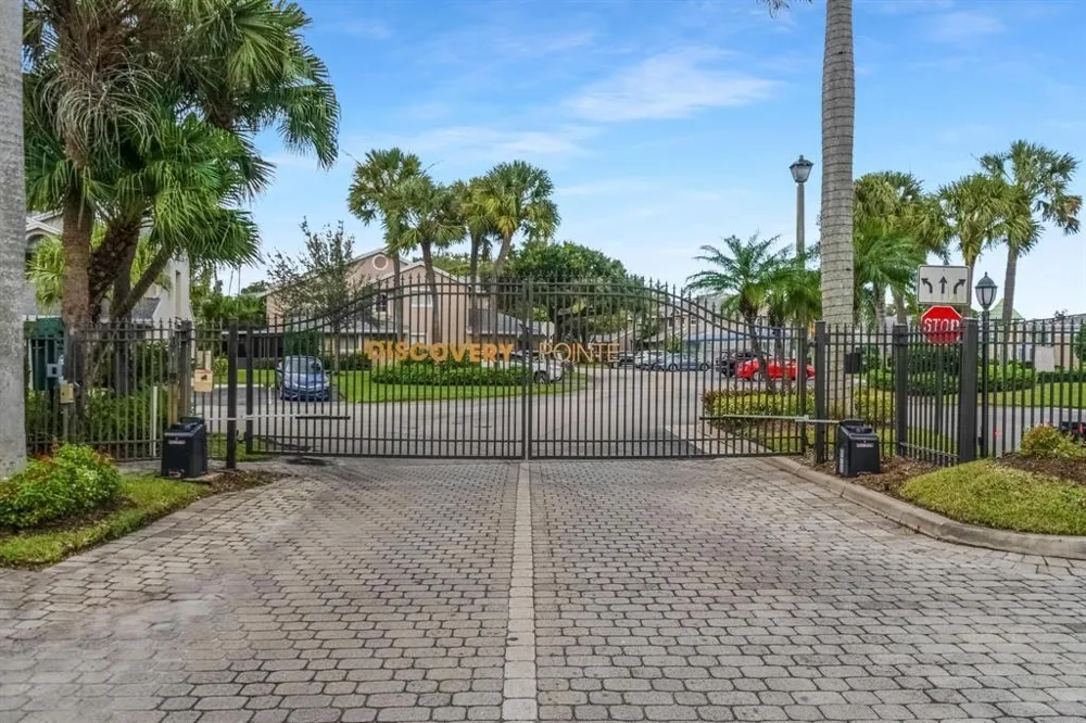 1971 Discovery Circle E Deerfield Beach, FL 33442