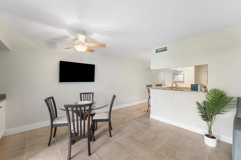 1605 S US HIGHWAY 1 #M2-108 Jupiter, FL 33477