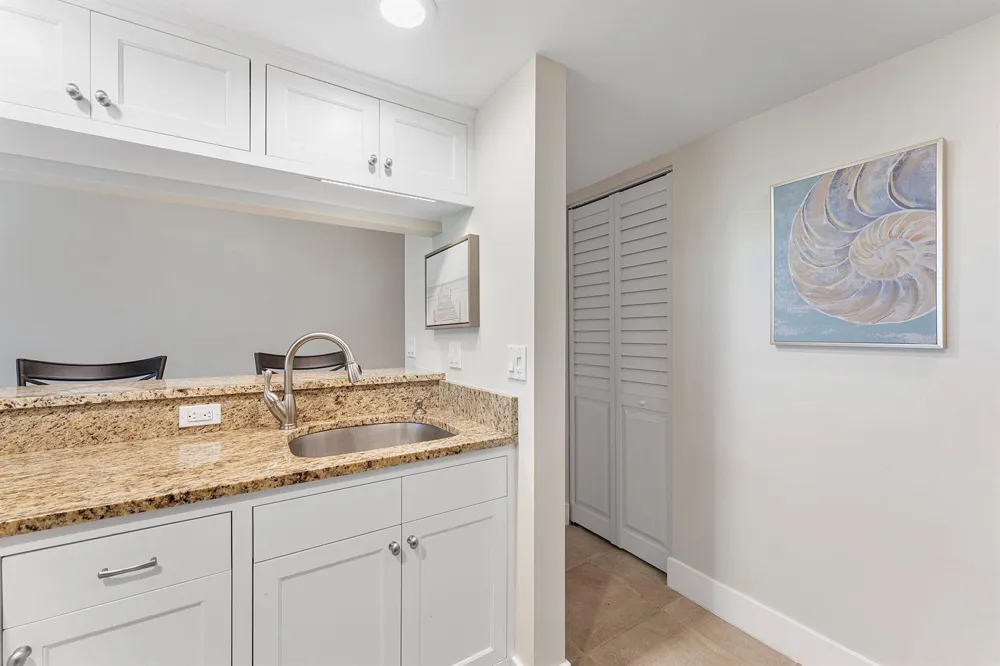 1605 S US HIGHWAY 1 #M2-108 Jupiter, FL 33477