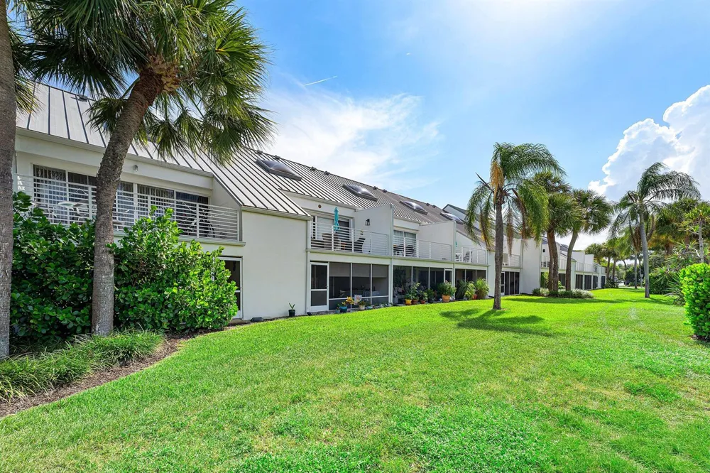 1605 S US HIGHWAY 1 #M2-108 Jupiter, FL 33477