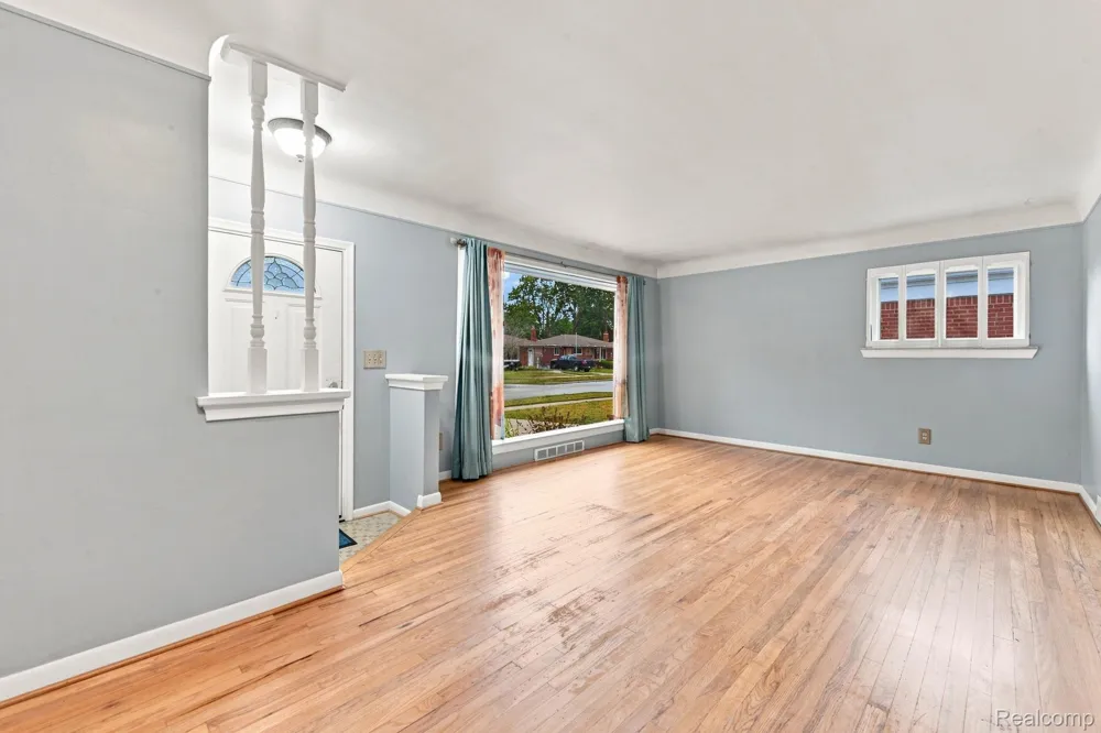 8720 Randy Drive Westland City, MI 48185