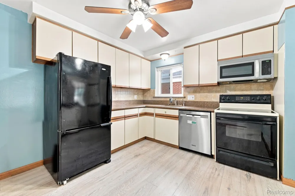 8720 Randy Drive Westland City, MI 48185