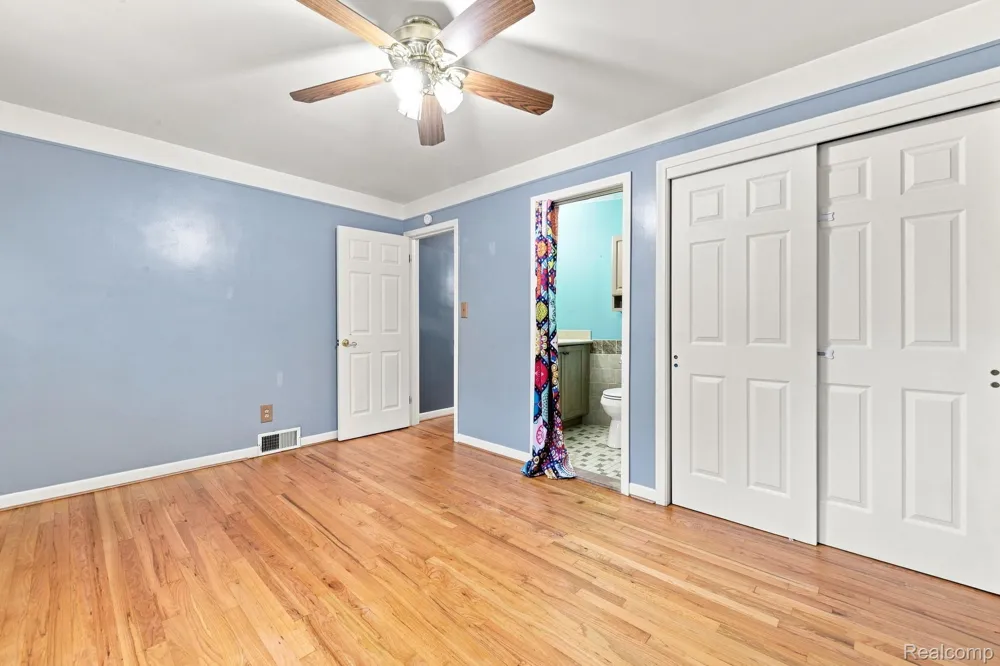 8720 Randy Drive Westland City, MI 48185