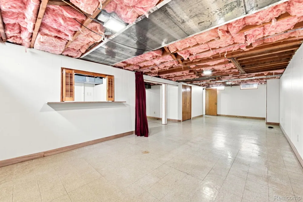 8720 Randy Drive Westland City, MI 48185