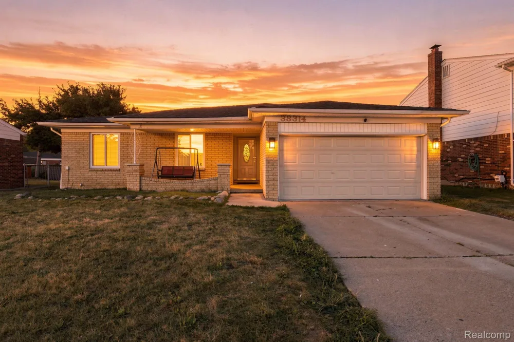 38314 Steede Drive Sterling Heights City, MI 48310