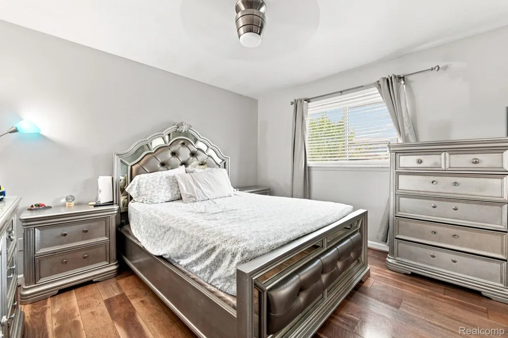 38314 Steede Drive Sterling Heights City, MI 48310