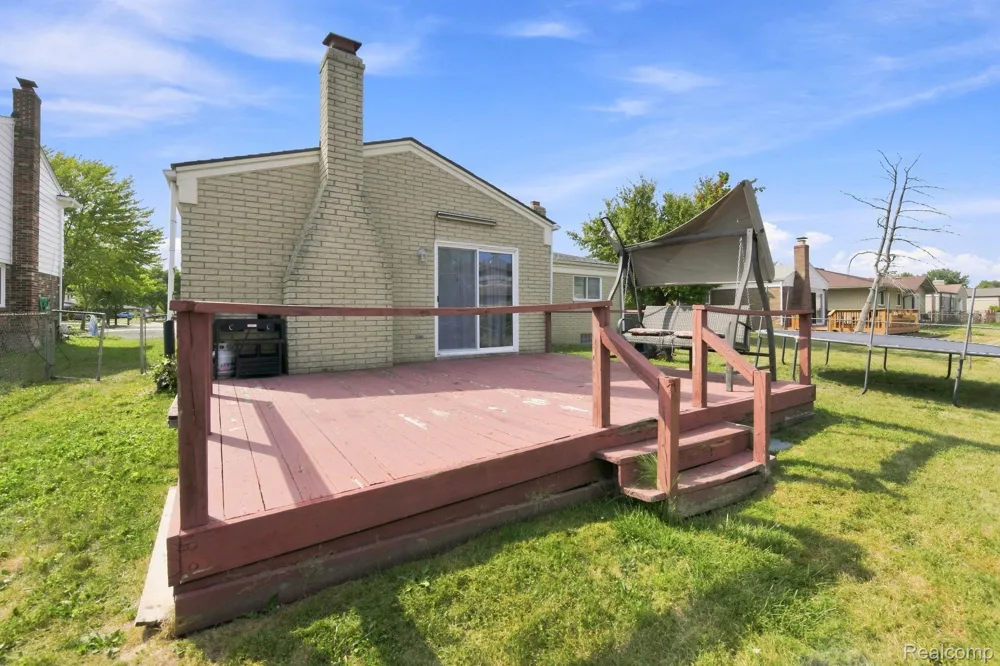 38314 Steede Drive Sterling Heights City, MI 48310