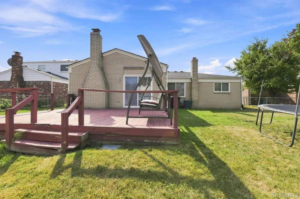 38314 Steede Drive Sterling Heights City, MI 48310