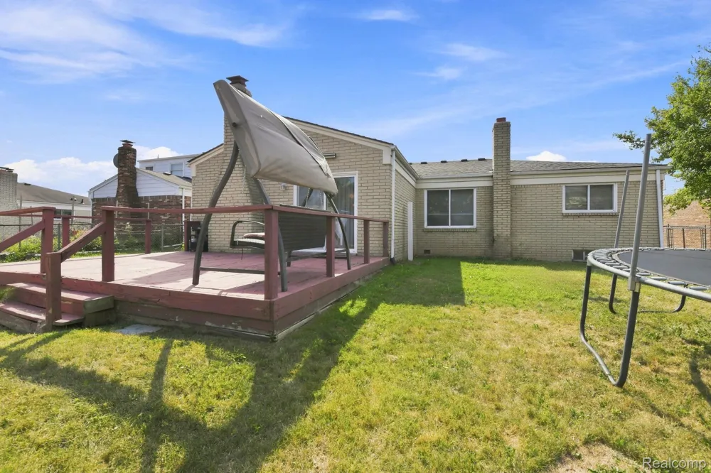 38314 Steede Drive Sterling Heights City, MI 48310