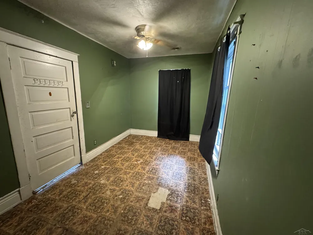 2012 Marsac Street Bay City City, MI 48708