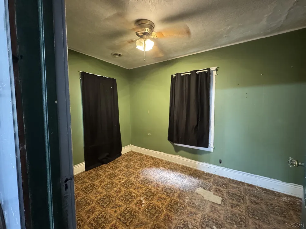 2012 Marsac Street Bay City City, MI 48708