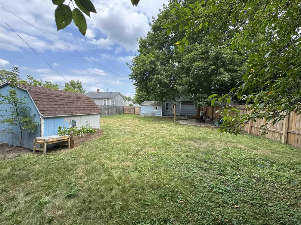 2012 Marsac Street Bay City City, MI 48708