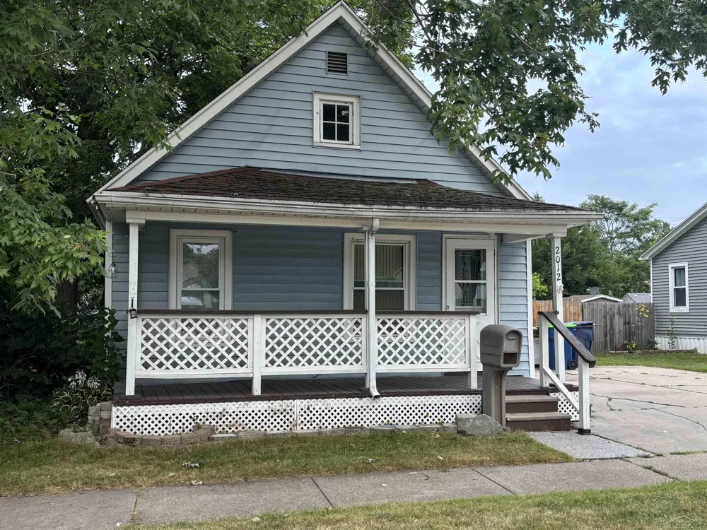 2012 Marsac Street Bay City City, MI 48708