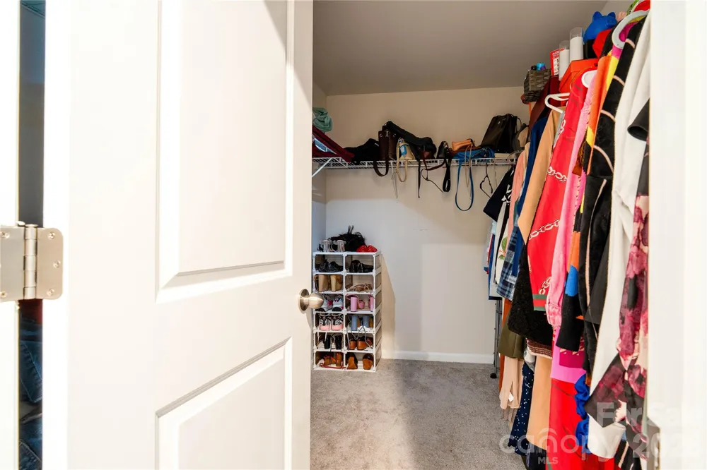 12035 Gambrell Drive Charlotte, NC 28278