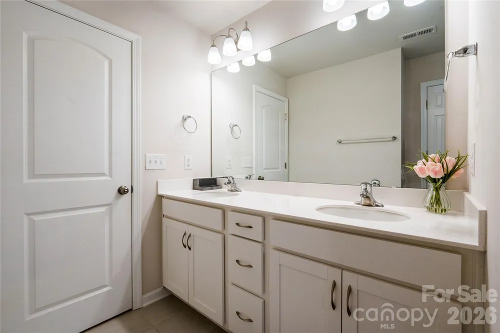 12035 Gambrell Drive Charlotte, NC 28278