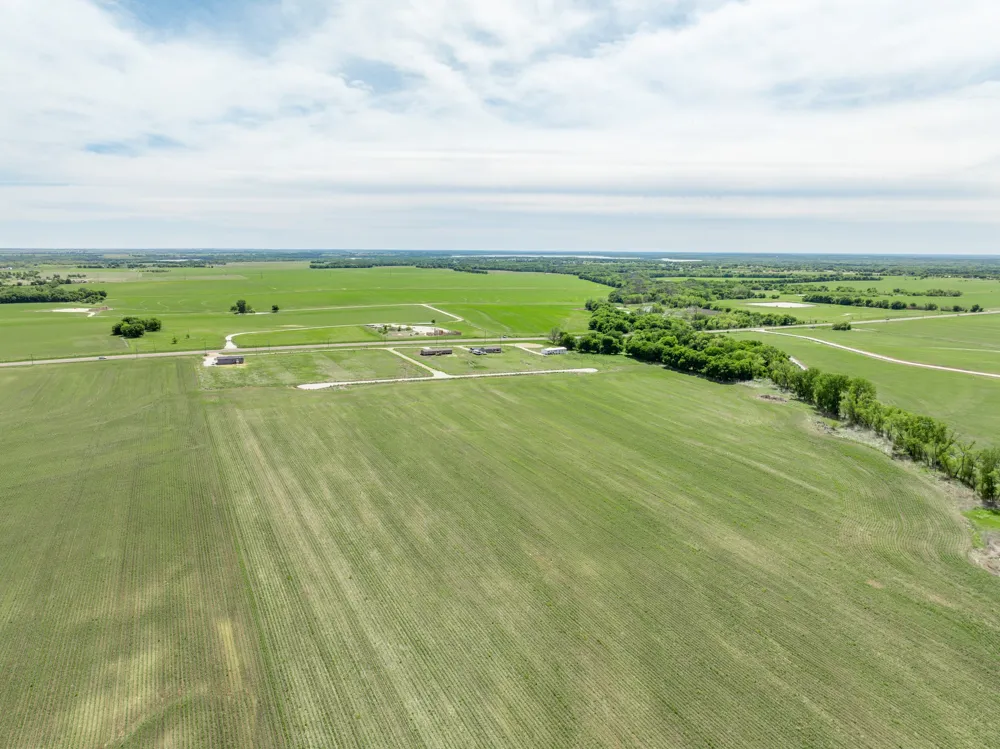 St Hwy 22 Hillsboro, TX 76645