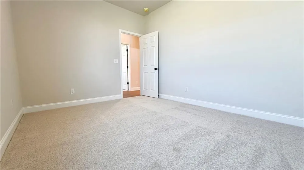 311 Grand Wehunt Hoschton, GA 30548