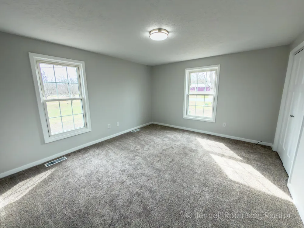 7154 Morse Lake Avenue SE Alto, MI 49302