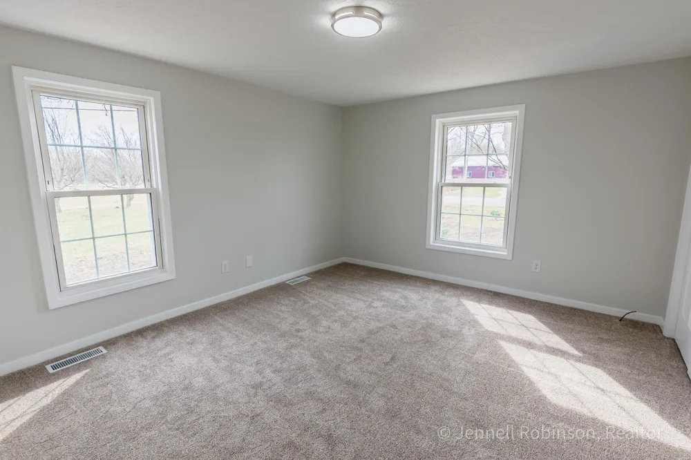 7154 Morse Lake Avenue SE Alto, MI 49302