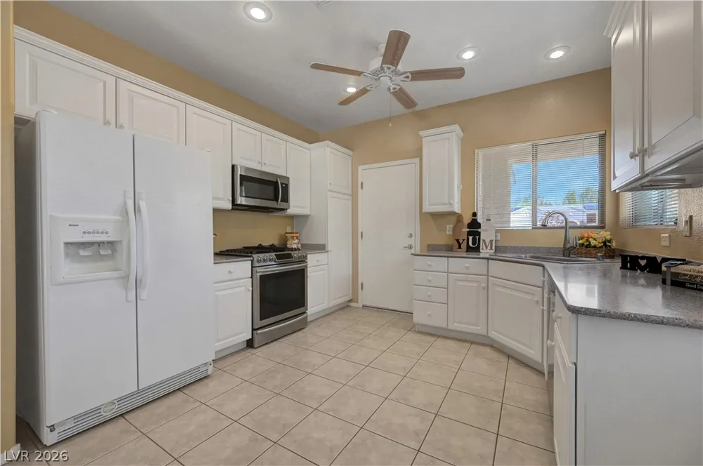 1807 Eagle Mesa Avenue Henderson, NV 89012
