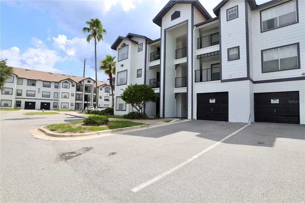 2217 GRAND CAYMAN COURT #1236 Kissimmee, FL 34741