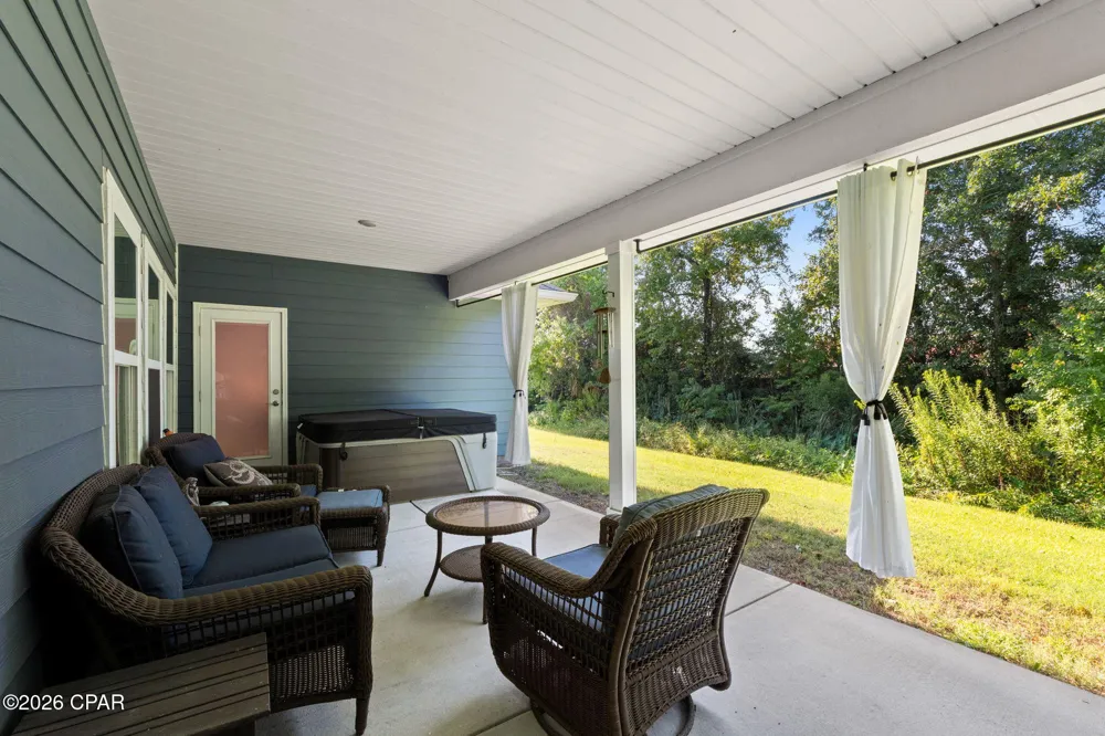 201 Martingale Loop Lynn Haven, FL 32444