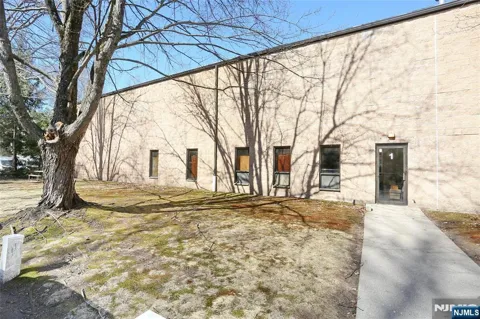 825 Windham Court