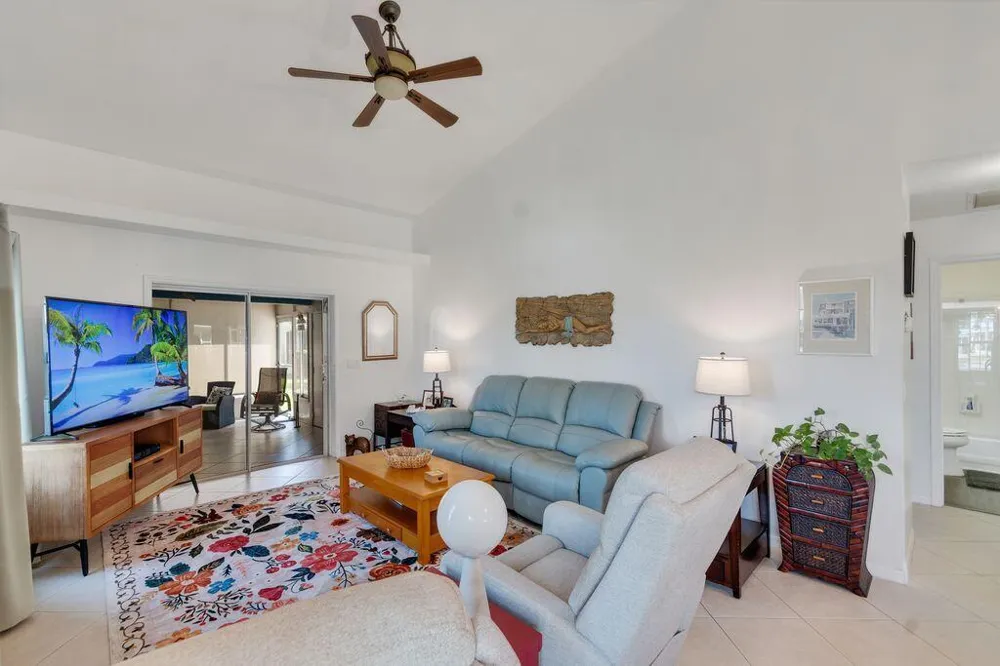 1828 AYNSLEY WAY #1 Vero Beach, FL 32966