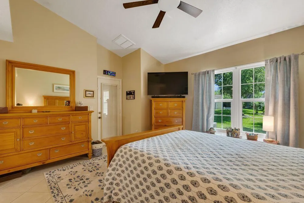 1828 AYNSLEY WAY #1 Vero Beach, FL 32966