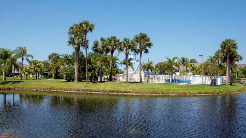 1828 AYNSLEY WAY #1 Vero Beach, FL 32966