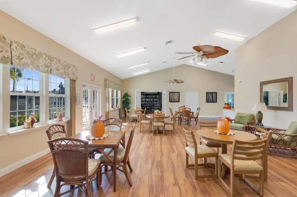 1828 AYNSLEY WAY #1 Vero Beach, FL 32966
