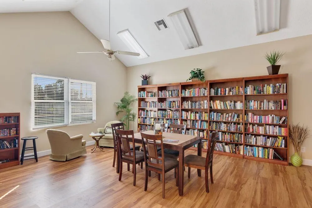 1828 AYNSLEY WAY #1 Vero Beach, FL 32966