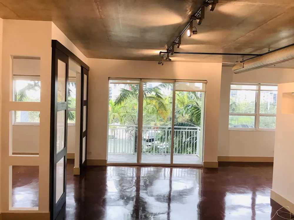 313 NE 2ND STREET #305 Fort Lauderdale, FL 33301