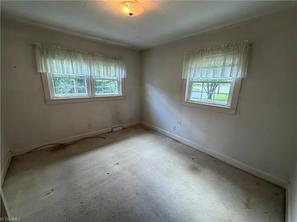 219 E Church Street Mount Airy, NC 27030