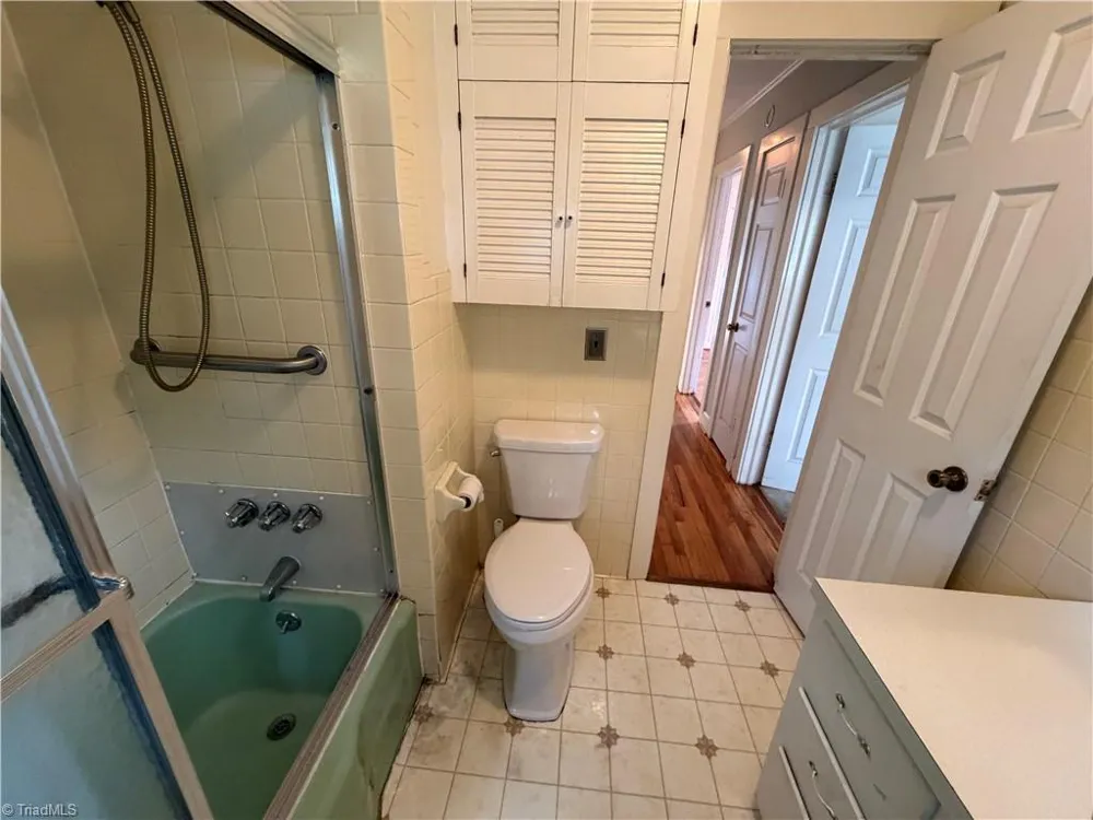 219 E Church Street Mount Airy, NC 27030