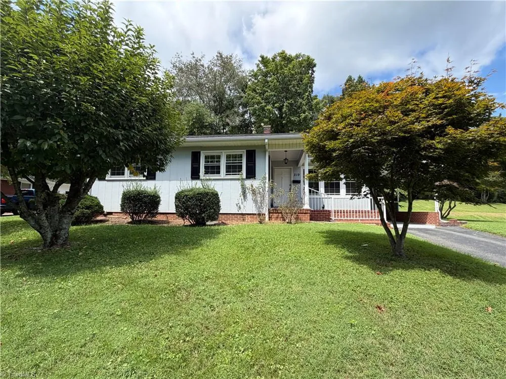 219 E Church Street Mount Airy, NC 27030