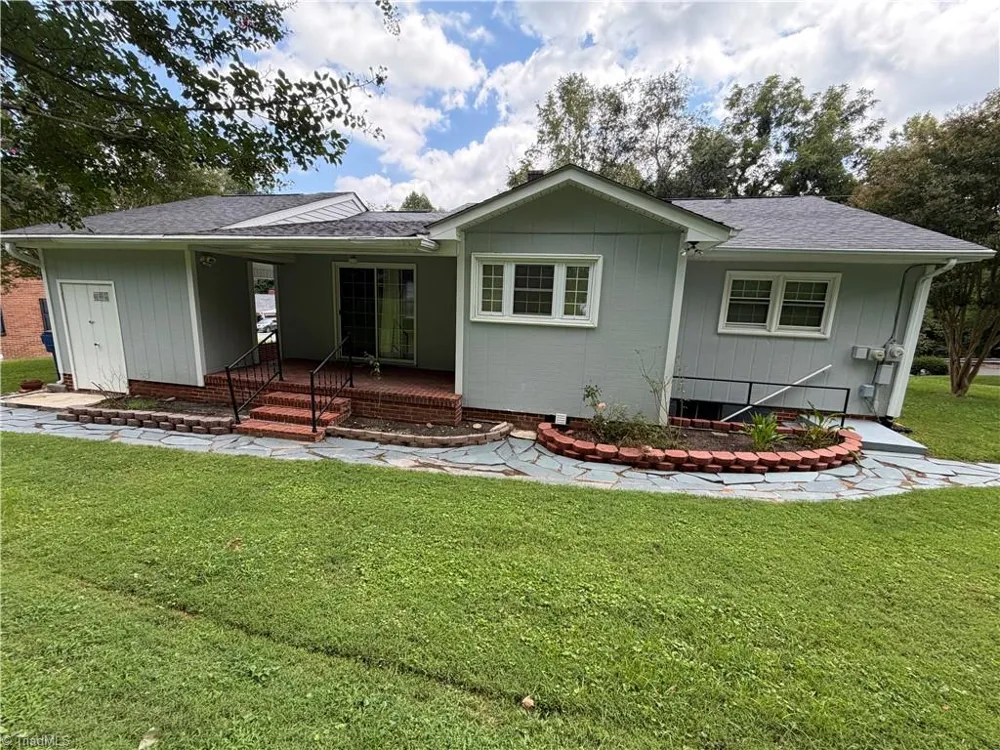 219 E Church Street Mount Airy, NC 27030