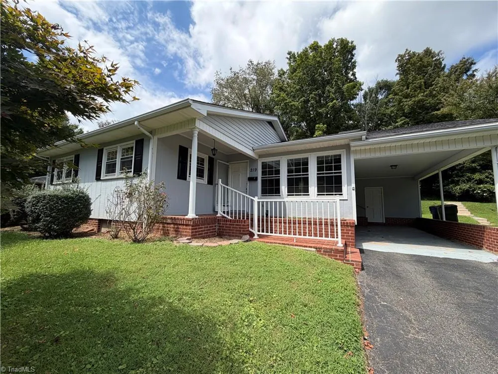 219 E Church Street Mount Airy, NC 27030