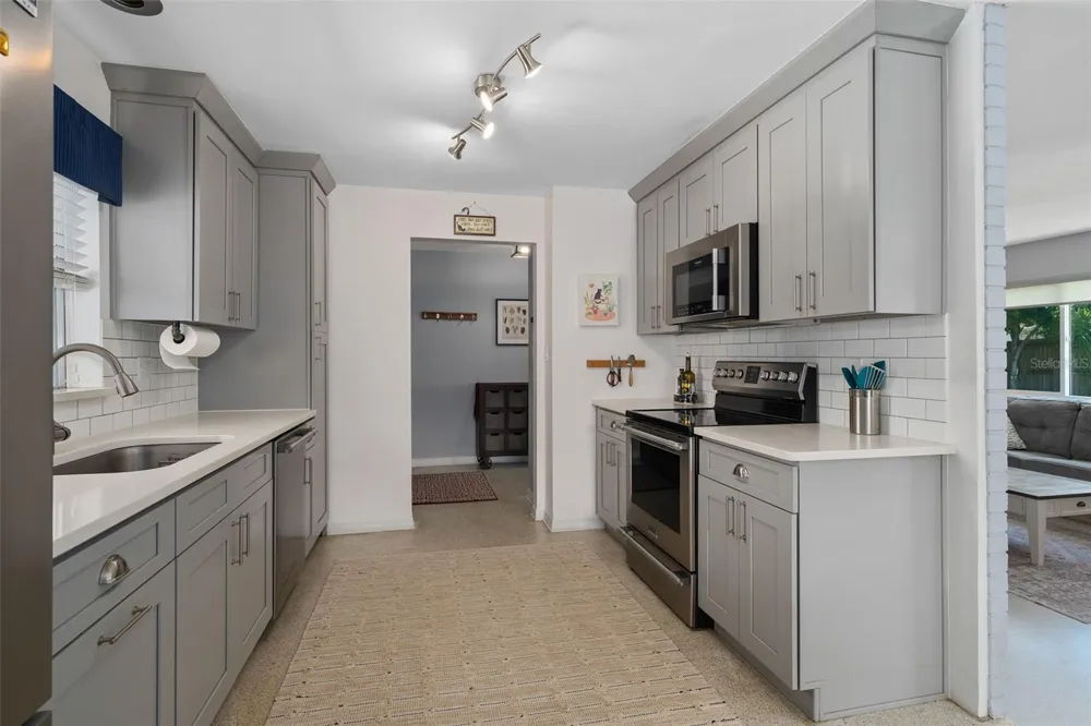 2824 PRINCE JOHN ROAD Winter Park, FL 32792