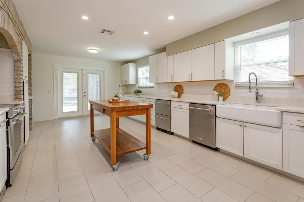 4951 COURTLAND LOOP Winter Springs, FL 32708