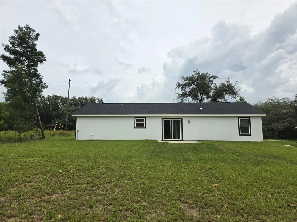 353 FISHER WAY Ocklawaha, FL 32179