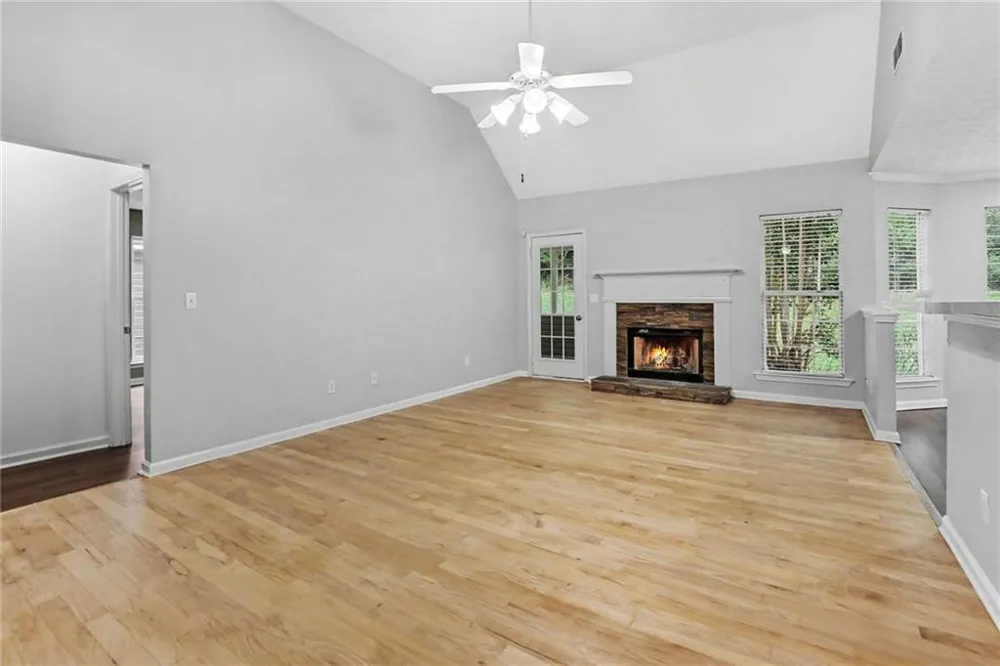 250 Dillion Drive Hampton, GA 30228